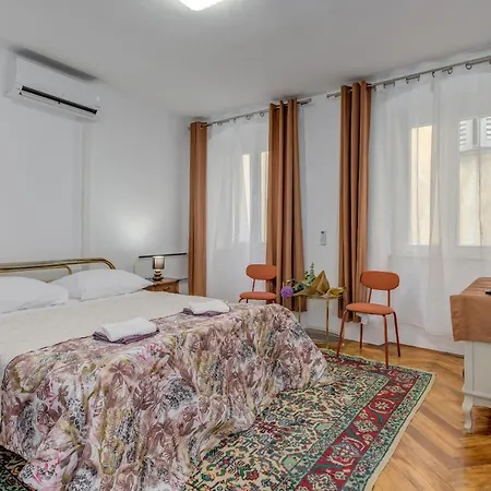 Mirta Apartmán *