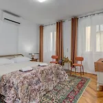 Mirta Apartment *