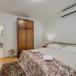 Apartment Mirta